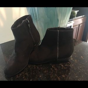 Toddler booties